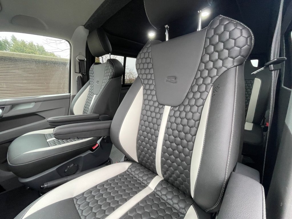 Used Volkswagen Transporter 2022 for sale - 76724950: Photo 10