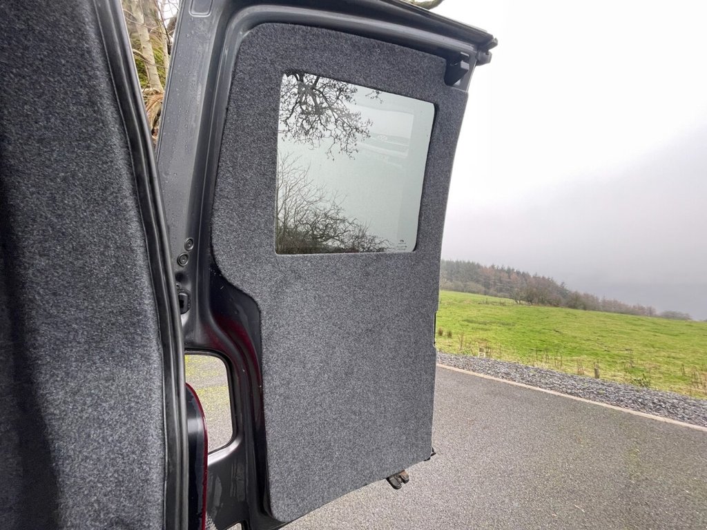 Used Volkswagen Transporter 2022 for sale - 76724950: Photo 23