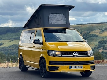 Used Volkswagen Transporter 2018 for sale - 79328015: Photo