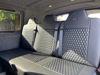 Used Volkswagen Transporter 2021 for sale - 77636637: Photo 29