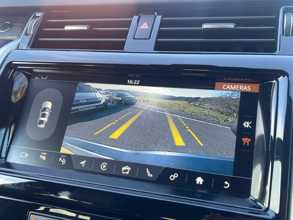 Used Land Rover Discovery 2020 for sale - 77952375: Photo 26