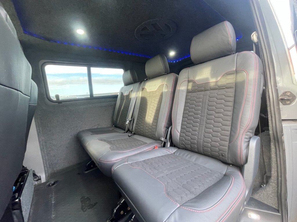 Used Volkswagen Transporter 2023 for sale - 77971632: Photo 16