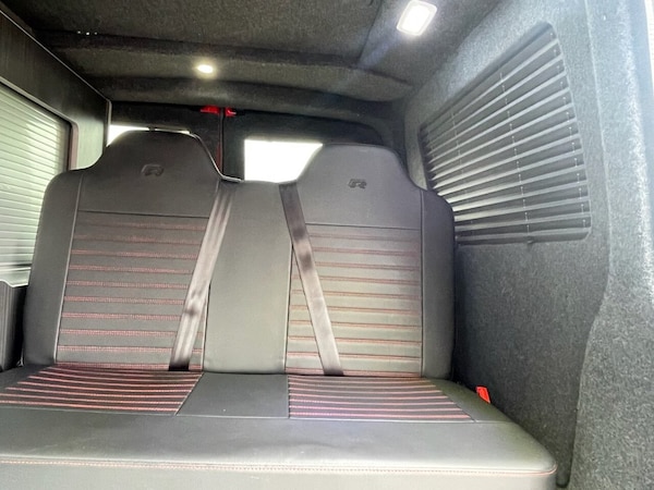 Used Volkswagen Transporter 2019 for sale - 76106127: Photo 38
