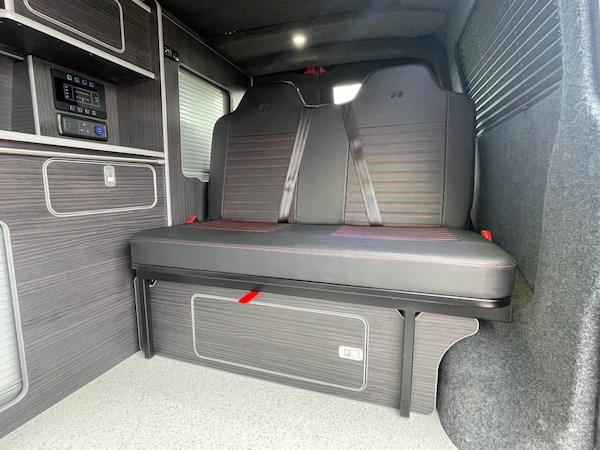 Used Volkswagen Transporter 2019 for sale - 76106127: Photo 39