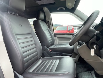 Used Volkswagen Transporter 2019 for sale - 76106127: Photo 4