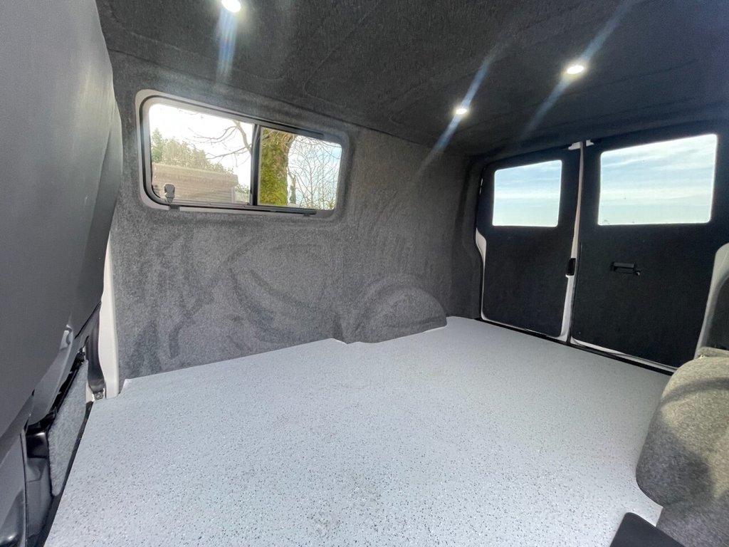 Used Volkswagen Transporter 2019 for sale - 77967042: Photo 12