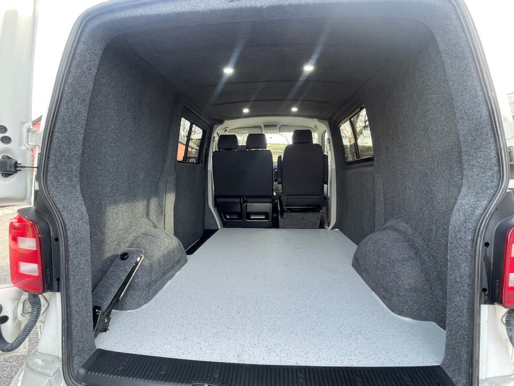 Used Volkswagen Transporter 2019 for sale - 77967042: Photo 21