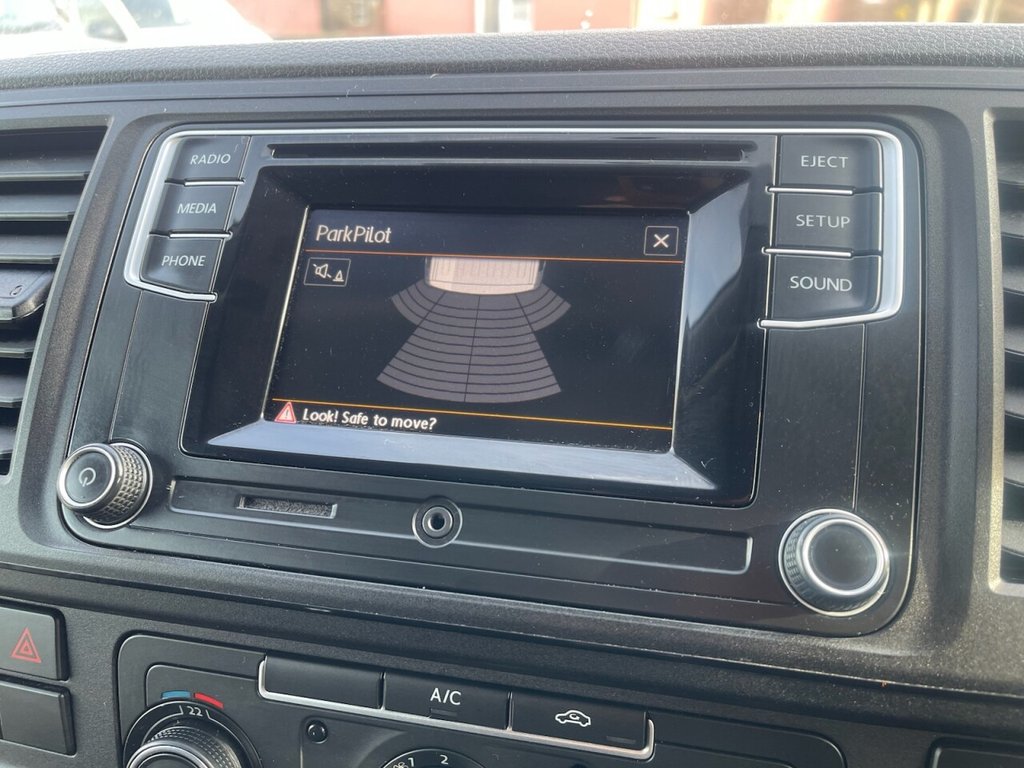 Used Volkswagen Transporter 2019 for sale - 77967042: Photo 30