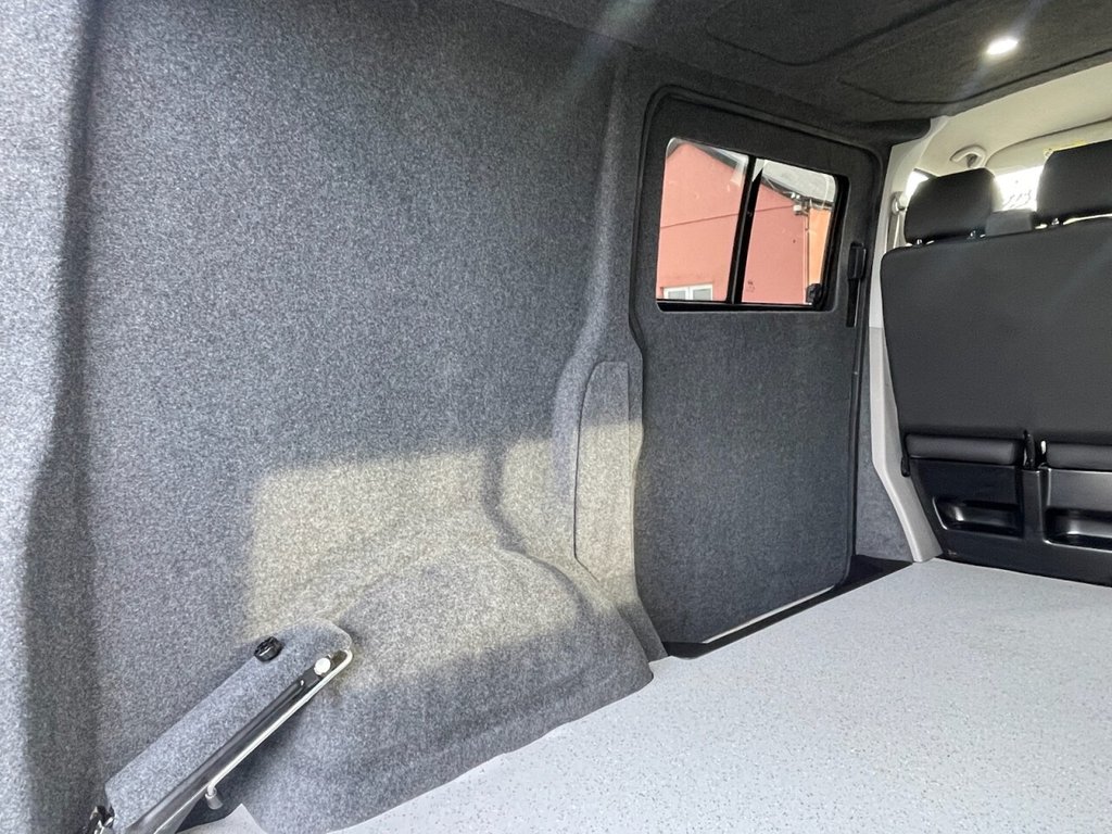 Used Volkswagen Transporter 2019 for sale - 77967042: Photo 8