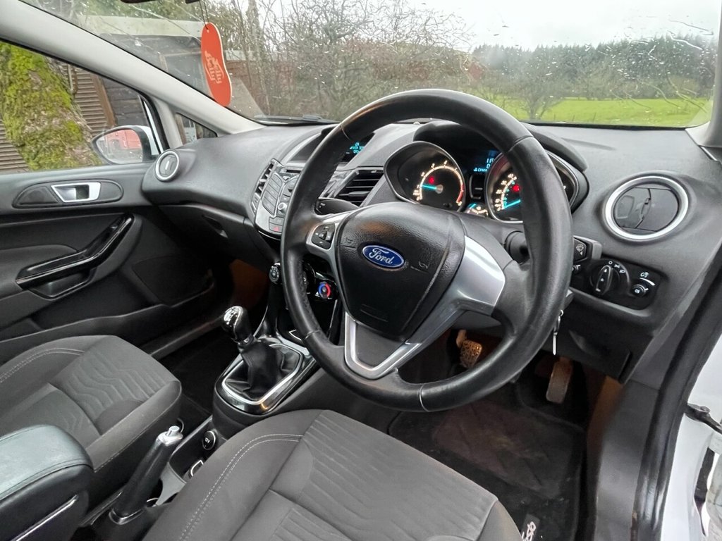 Used Ford Fiesta 2014 for sale - 76768553: Photo 10