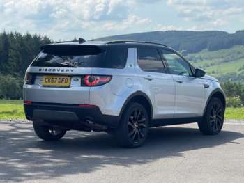 Used Land Rover Discovery Sport 2017 for sale - 74649580: Photo