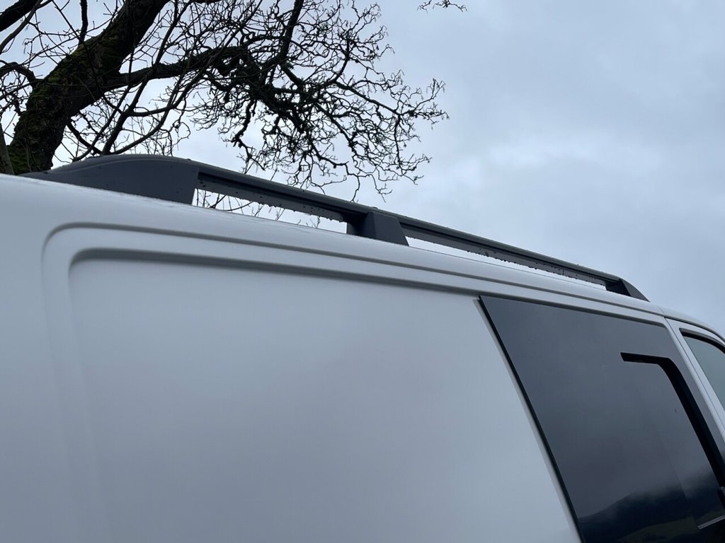 Used Volkswagen Transporter 2021 for sale - 77820923: Photo 19