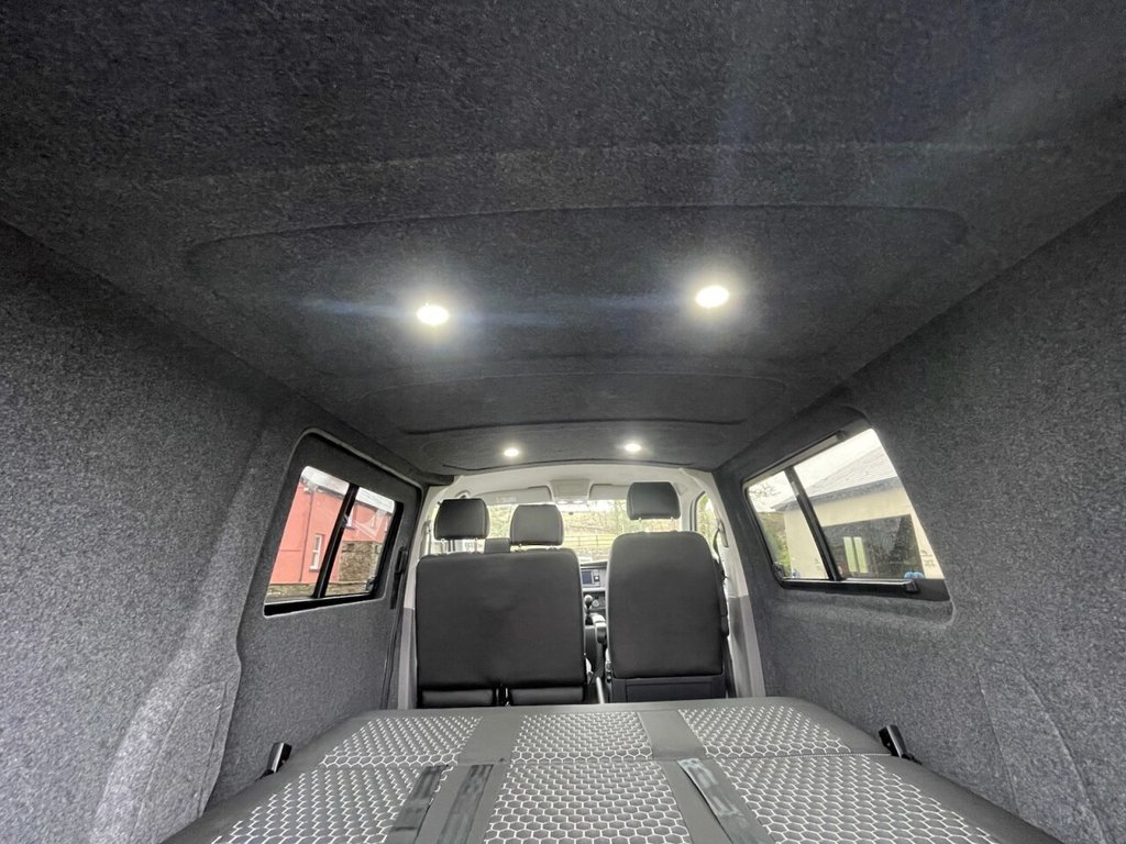 Used Volkswagen Transporter 2021 for sale - 77820923: Photo 32