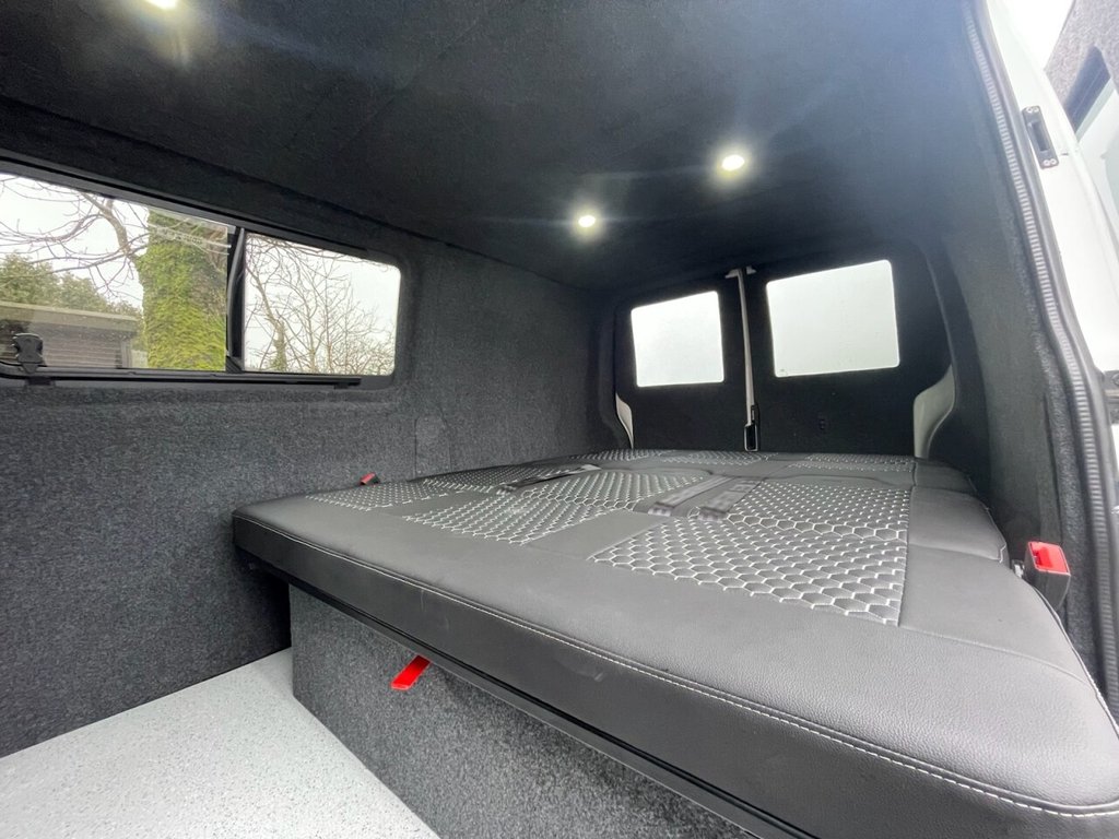 Used Volkswagen Transporter 2021 for sale - 77820923: Photo 38