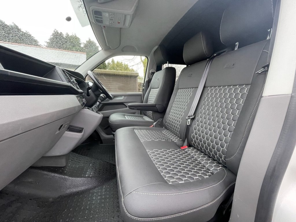 Used Volkswagen Transporter 2021 for sale - 77820923: Photo 40