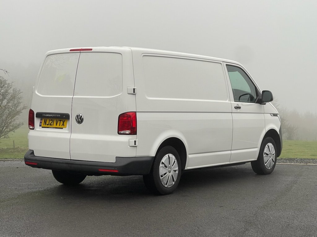 Used Volkswagen Transporter 2021 for sale - 77049102: Photo 17