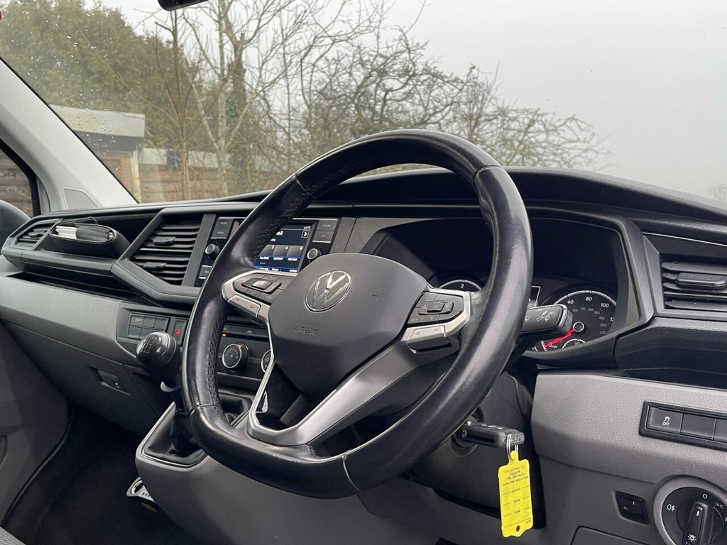 Used Volkswagen Transporter 2021 for sale - 77049102: Photo 8