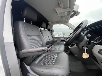 Used Volkswagen Transporter 2021 for sale - 78413599: Photo