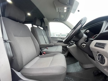 Used Volkswagen Transporter 2020 for sale - 76665648: Photo