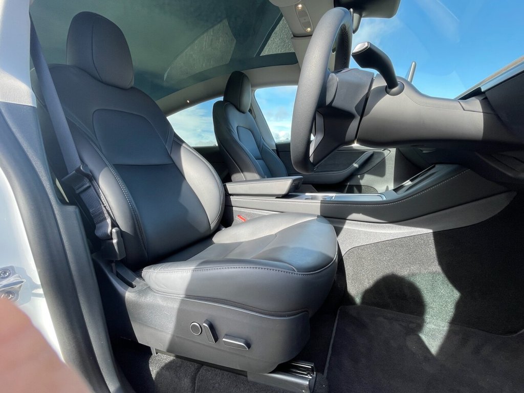 Used Tesla Model Y 2023 for sale - 78082769: Photo 2