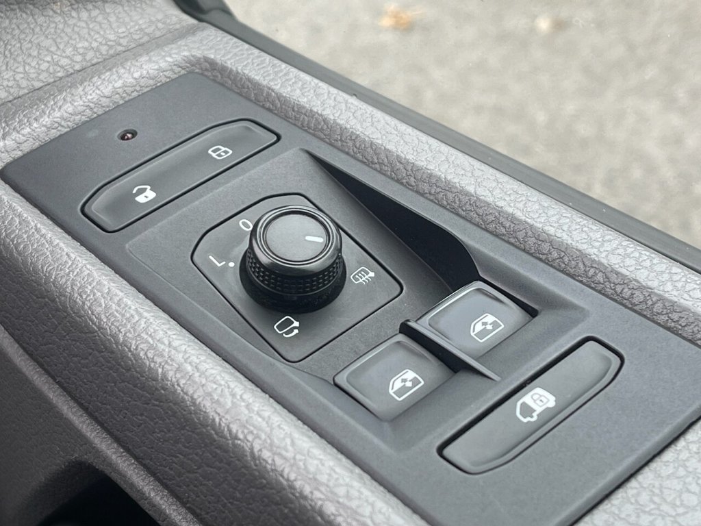 Used Volkswagen Transporter 2020 for sale - 76617389: Photo 12