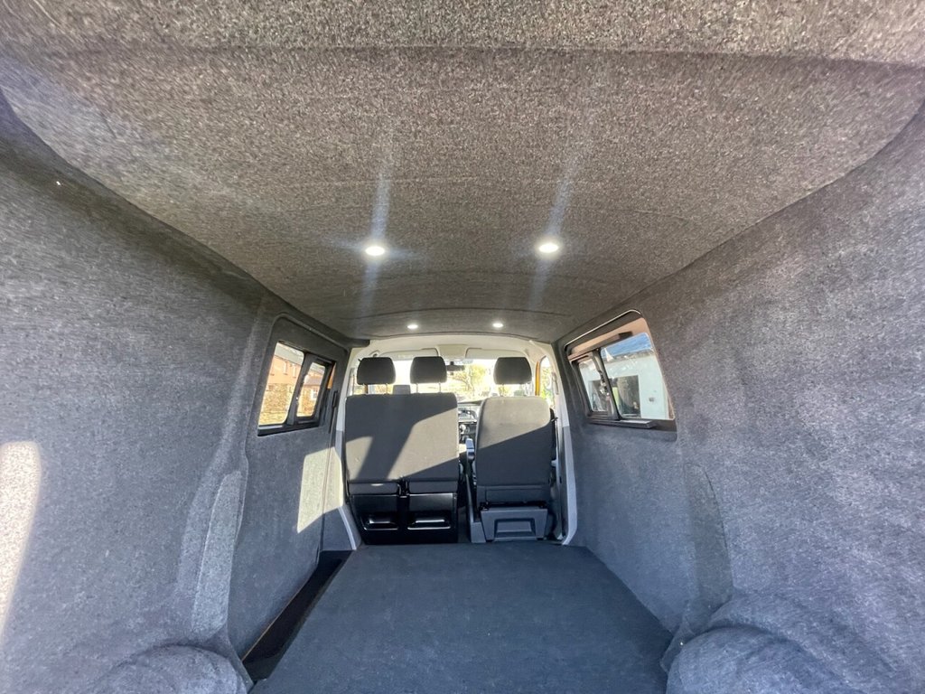 Used Volkswagen Transporter 2020 for sale - 76617389: Photo 19