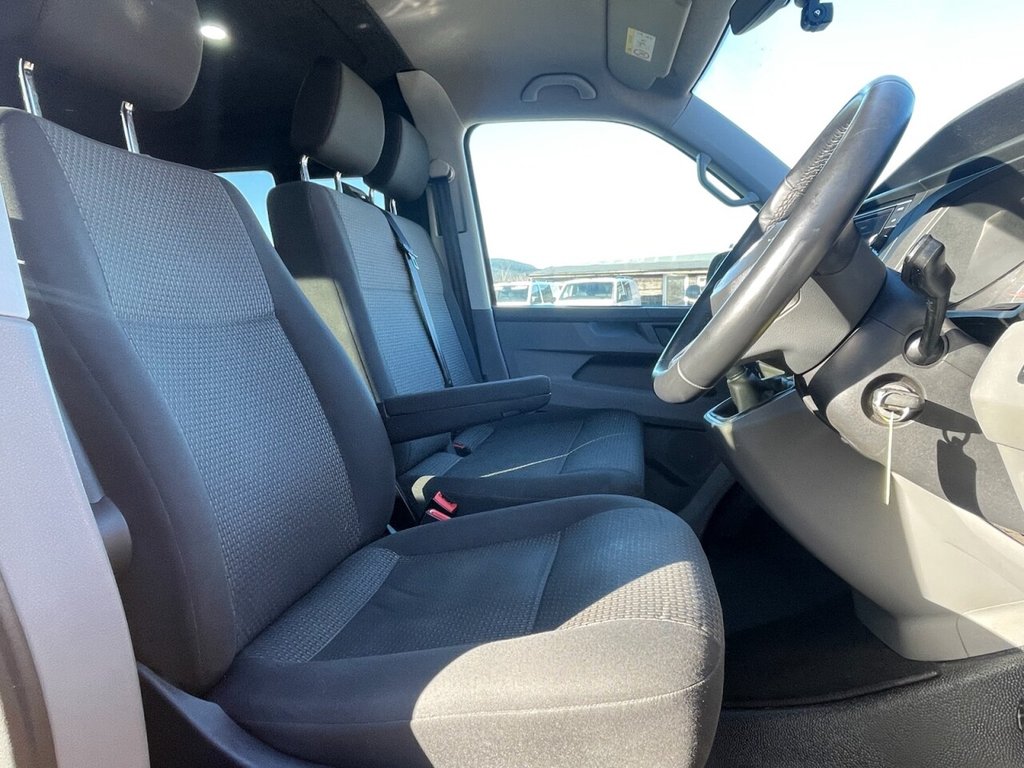 Used Volkswagen Transporter 2020 for sale - 76617389: Photo 2