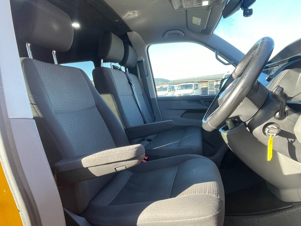 Used Volkswagen Transporter 2020 for sale - 76617389: Photo 29