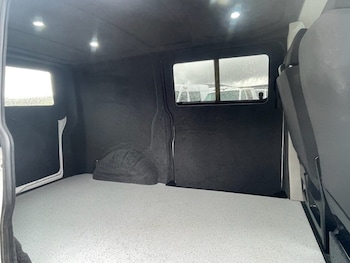 Used Volkswagen Transporter 2019 for sale - 78287953: Photo