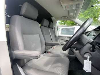Used Volkswagen Transporter 2020 for sale - 78524563: Photo