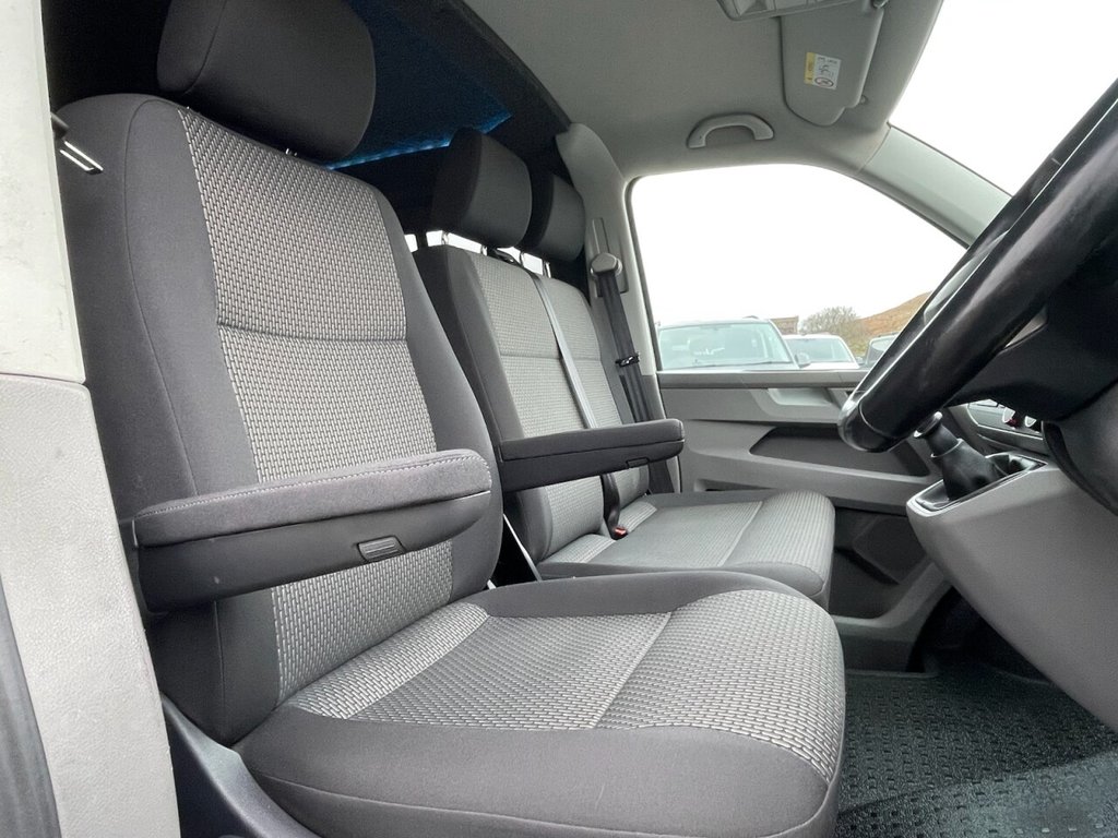 Used Volkswagen Transporter 2020 for sale - 77421969: Photo 2