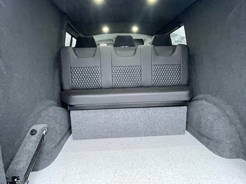 Used Volkswagen Transporter 2021 for sale - 76724193: Photo 26