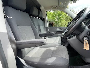 Used Volkswagen Transporter 2021 for sale - 79409549: Photo