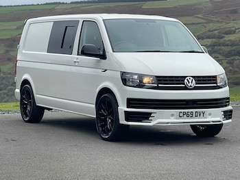 Used Volkswagen Transporter 2019 for sale - 76481772: Photo