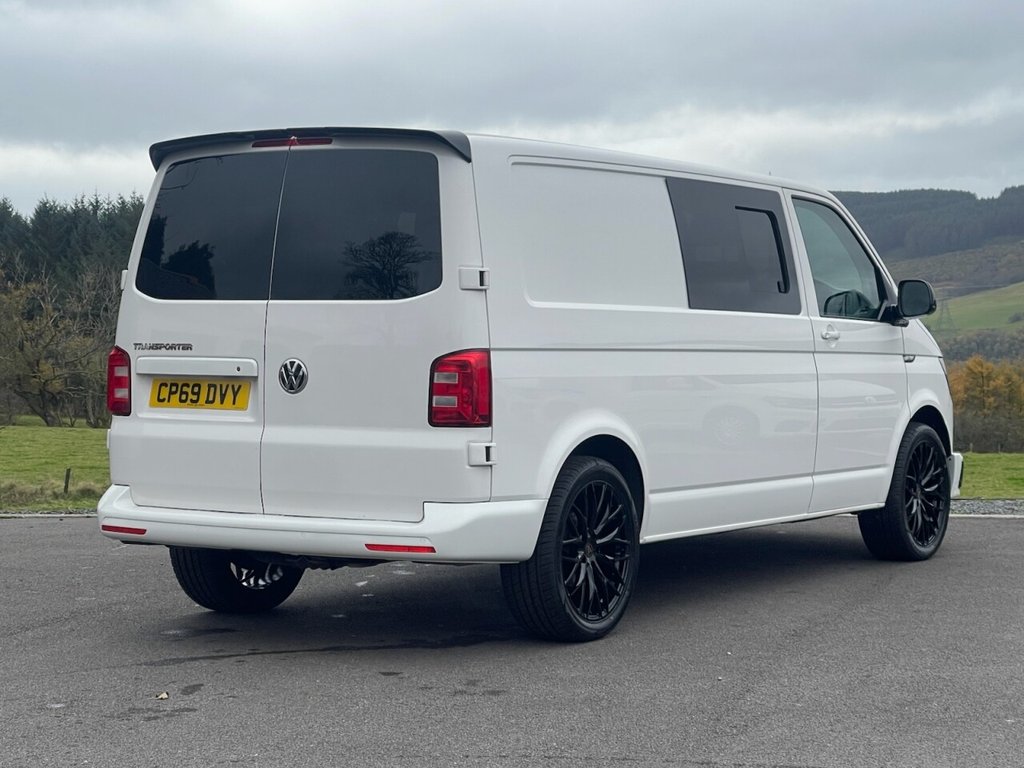 Used Volkswagen Transporter 2019 for sale - 76481772: Photo 25
