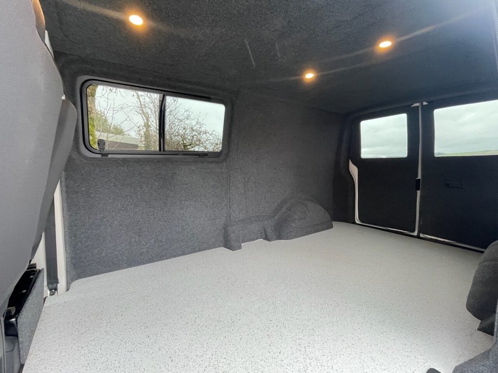 Used Volkswagen Transporter 2019 for sale - 76481772: Photo 6