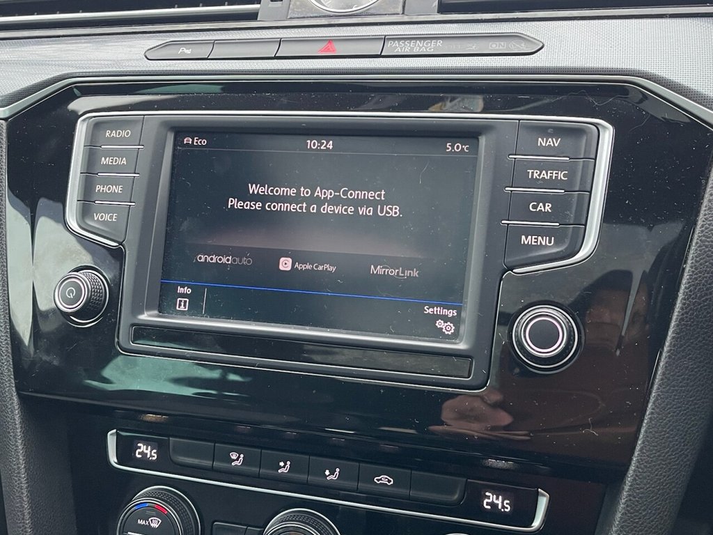 Used Volkswagen Passat 2017 for sale - 77048706: Photo 17