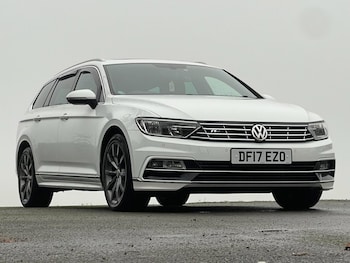 2017 (17) - 2.0 TDI R-Line 5dr DSG [Panoramic Roof]