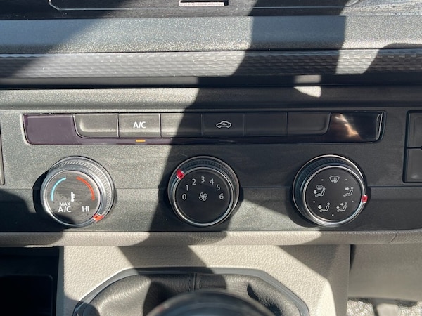 Used Volkswagen Transporter 2021 for sale - 76236138: Photo 13
