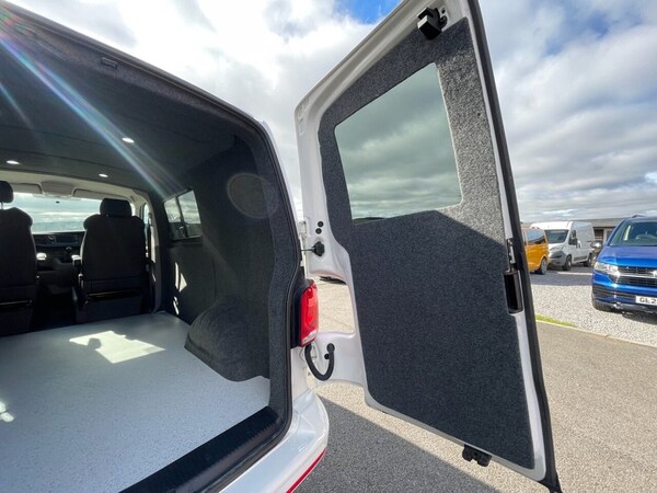 Used Volkswagen Transporter 2021 for sale - 76236138: Photo 30