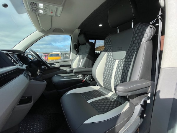 Used Volkswagen Transporter 2021 for sale - 76236138: Photo 5