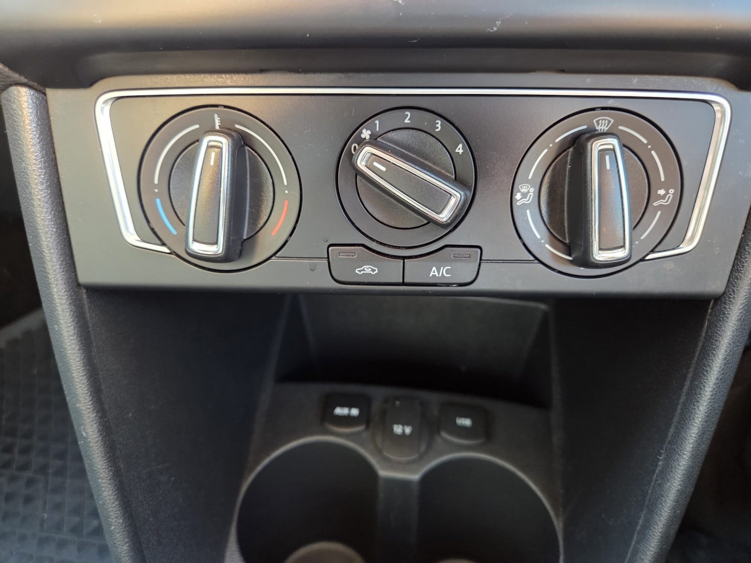 Used Volkswagen Polo 2017 for sale - 78004509: Photo 12