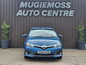 Used Toyota Auris 2017 for sale - 76794374: Photo