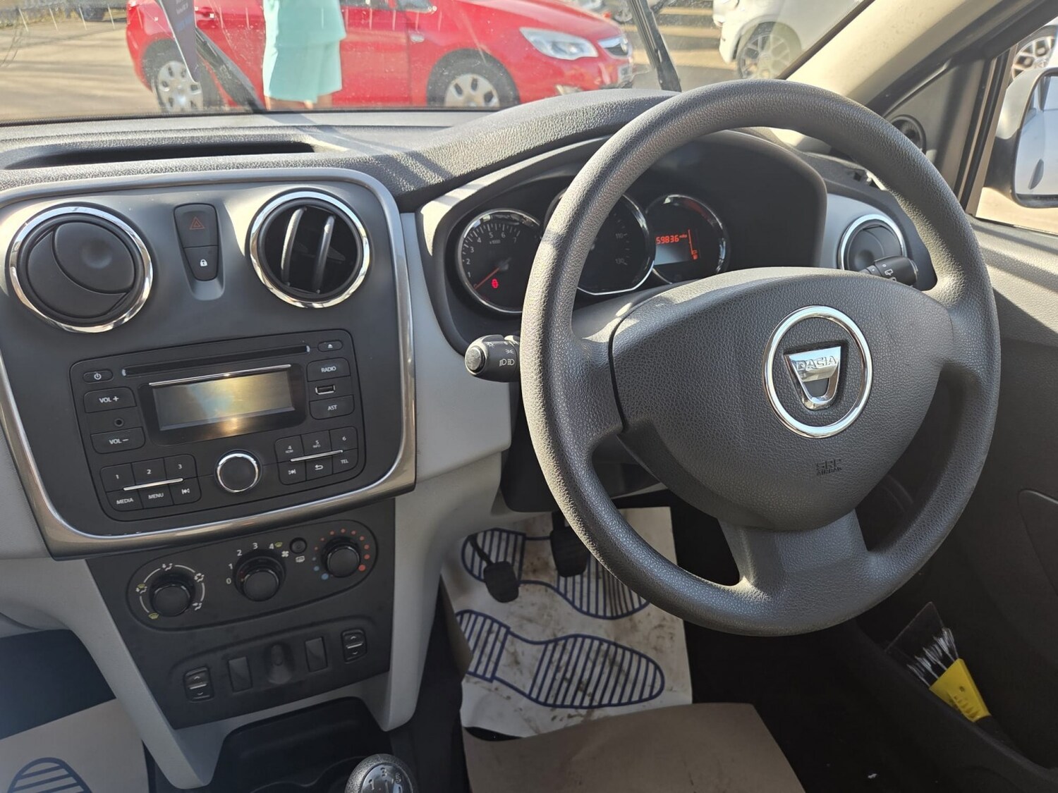 Used Dacia Logan MCV 2014 for sale - 77953909: Photo 7