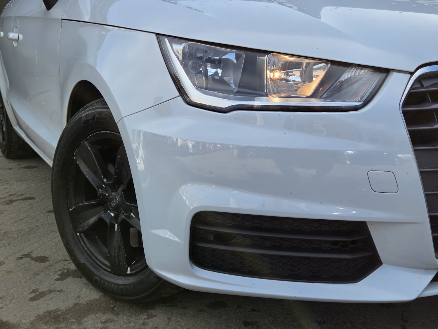 Used Audi A1 2015 for sale - 78070496: Photo 2