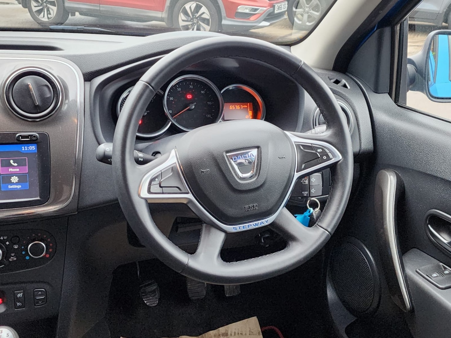 Used Dacia Sandero Stepway 2018 for sale - 76591459: Photo 8