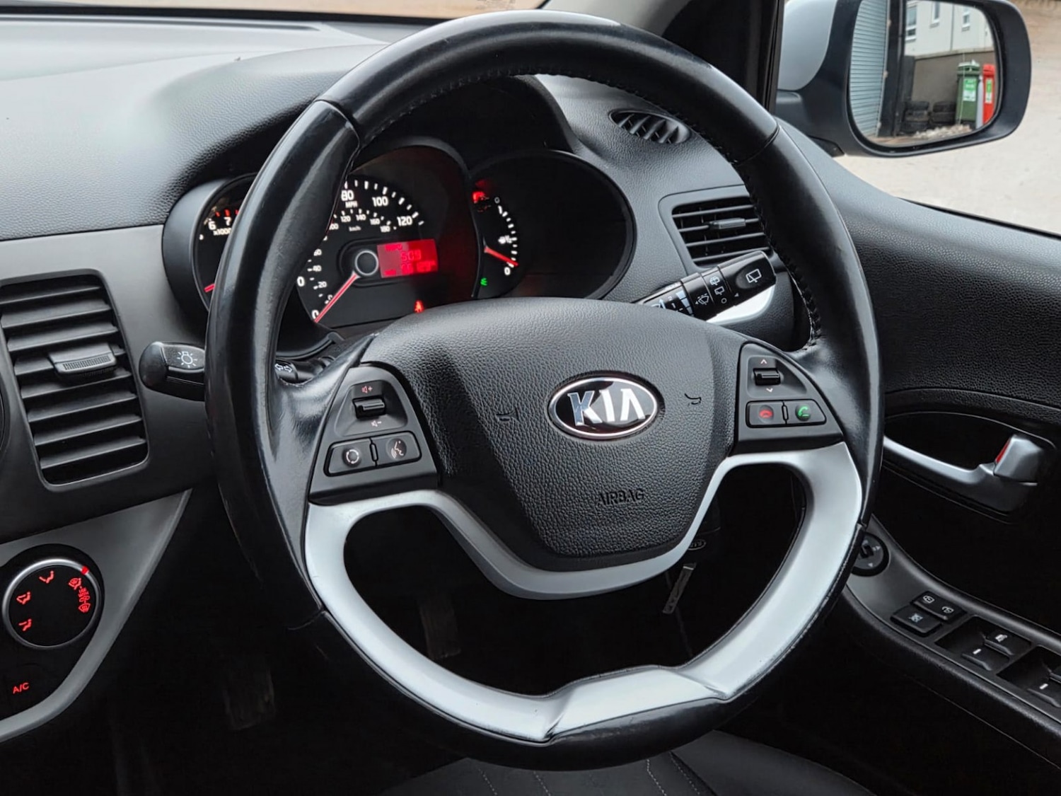 Used Kia Picanto 2014 for sale - 77277262: Photo 8