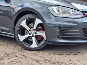 Used Volkswagen Golf 2014 for sale - 74932305: Photo