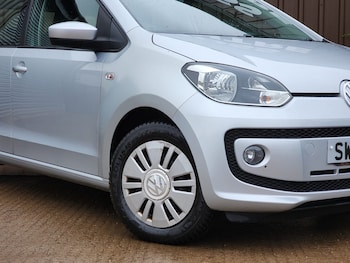 Used Volkswagen up! 2014 for sale - 77213424: Photo