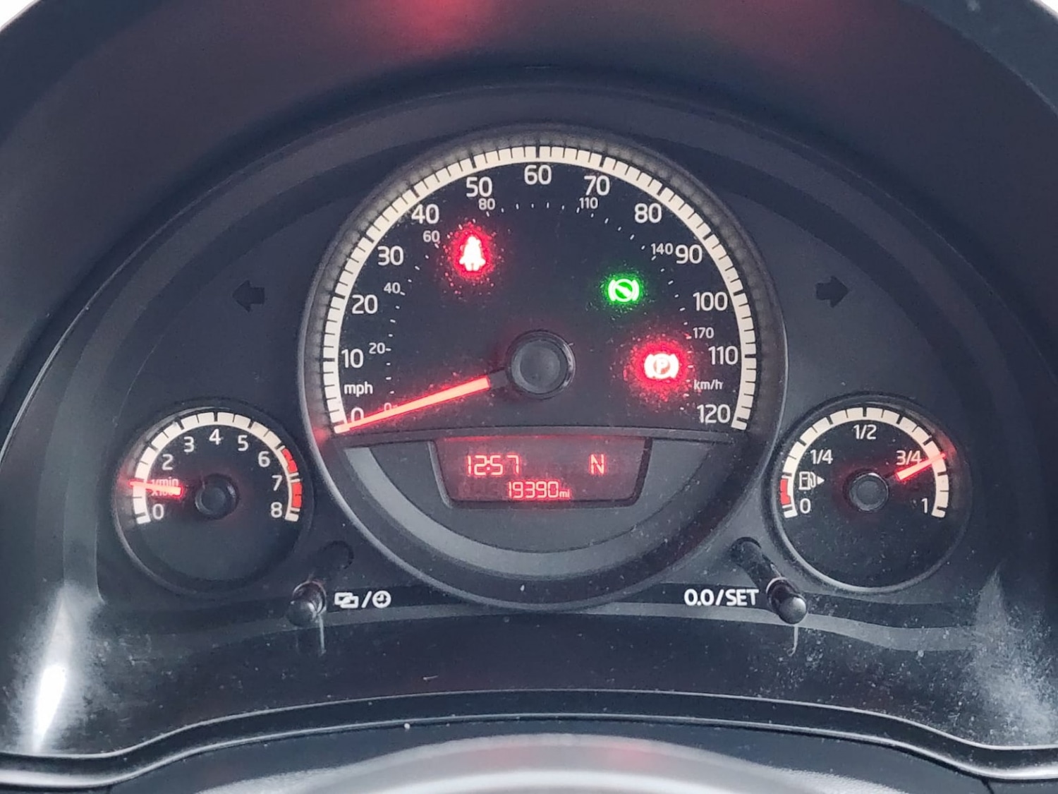 Used Volkswagen up! 2014 for sale - 77213424: Photo 9